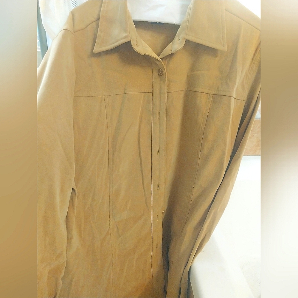Long sleeved Polyester tan collared shirt